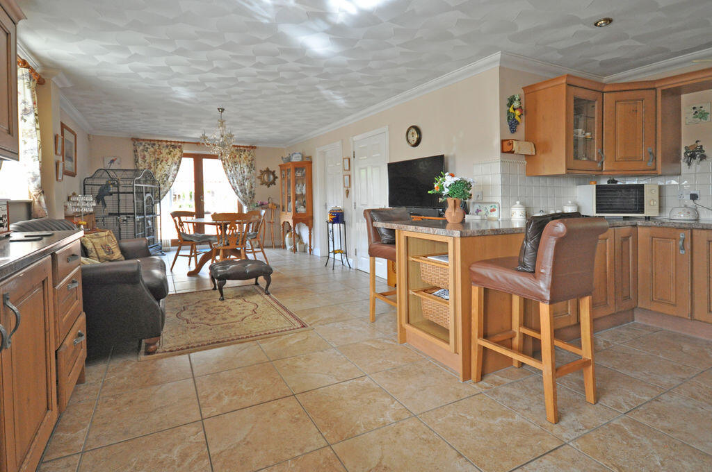 House in Newport, Christchurch, Caerleon - View 5