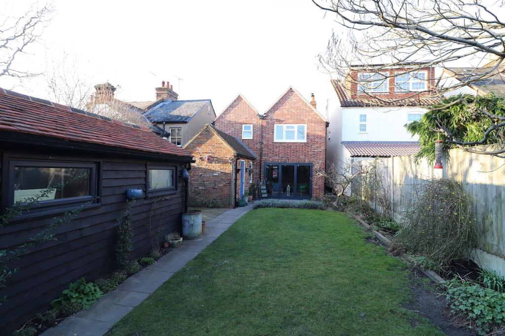 House in Stevenage, Old Town - View 5