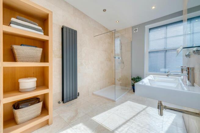 1A Montpellier Gardens-21.jpg