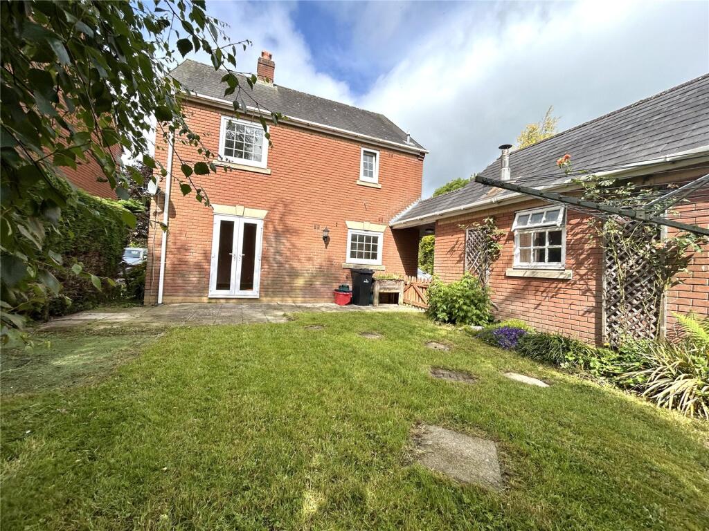 Property photo 11