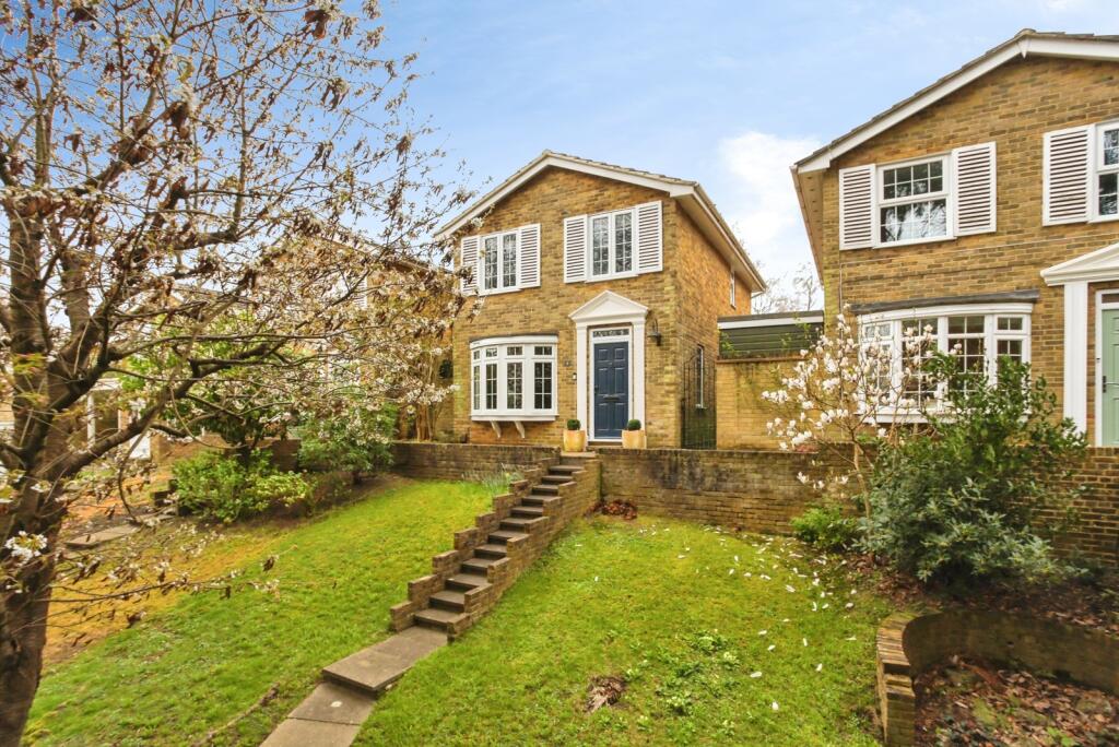 Main image of property: Mendip Walk, Tunbridge Wells, Kent, TN2