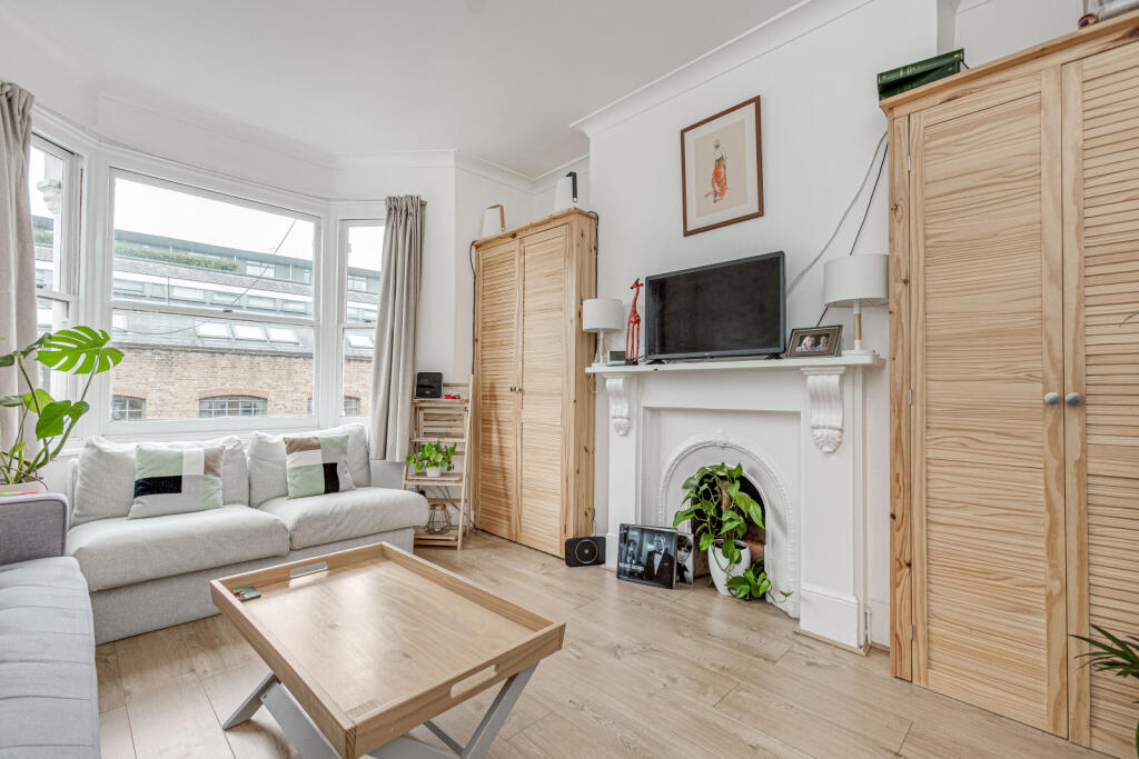 Main image of property: Warriner Gardens, 
Battersea Park, SW11