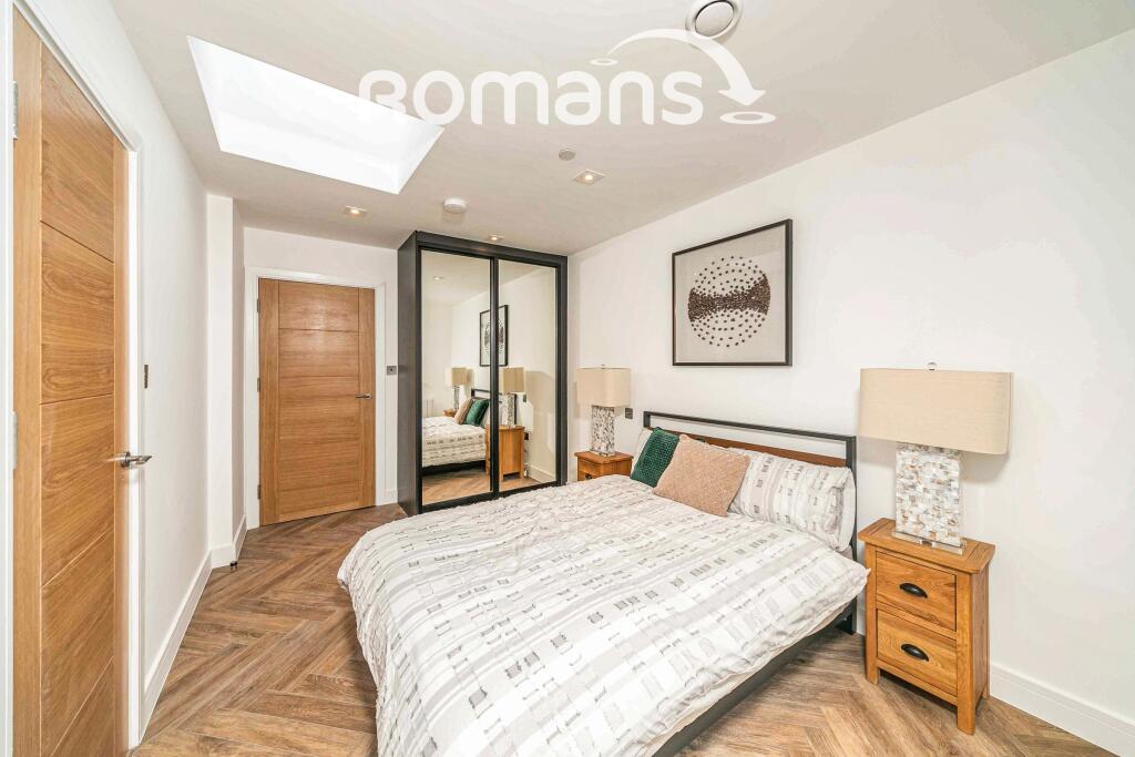 Main image of property: Market Place, Reading, Berkshire, RG1