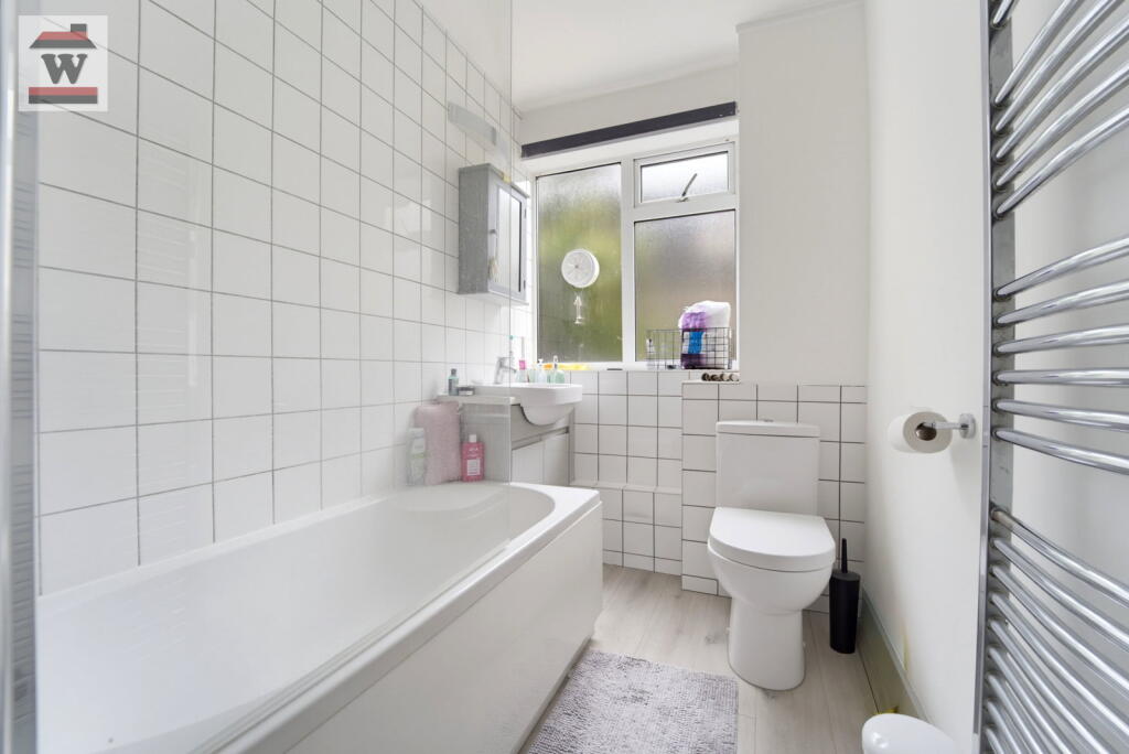 Apartment in London - View 5