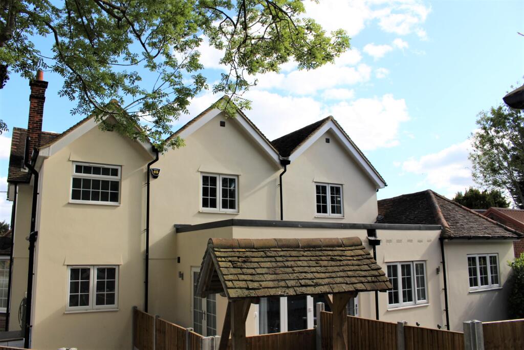 Main image of property: Main Road, Margaretting, CM4