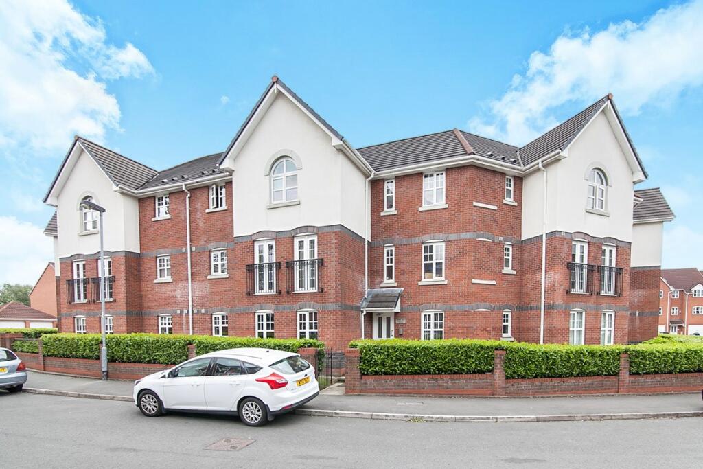 Main image of property: Cromwell Avenue, Stockport, Greater Manchester, SK5