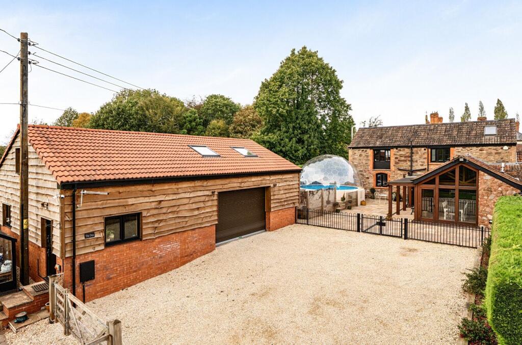 Manor Farm Barn, Bridgwater photo 4