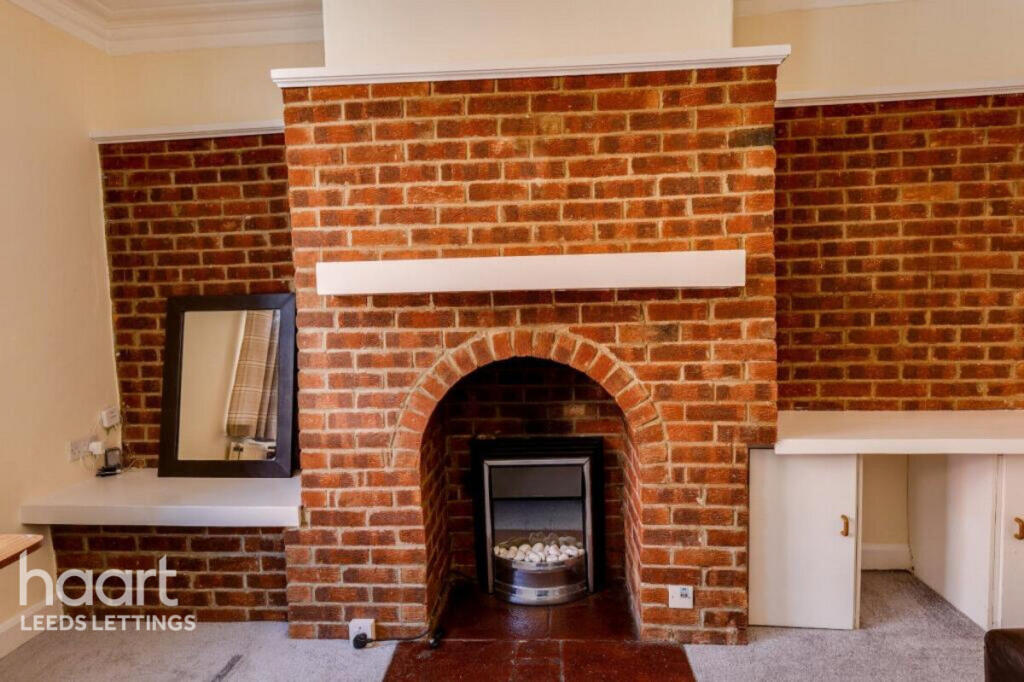 Main image of property: Aviary Place, Leeds