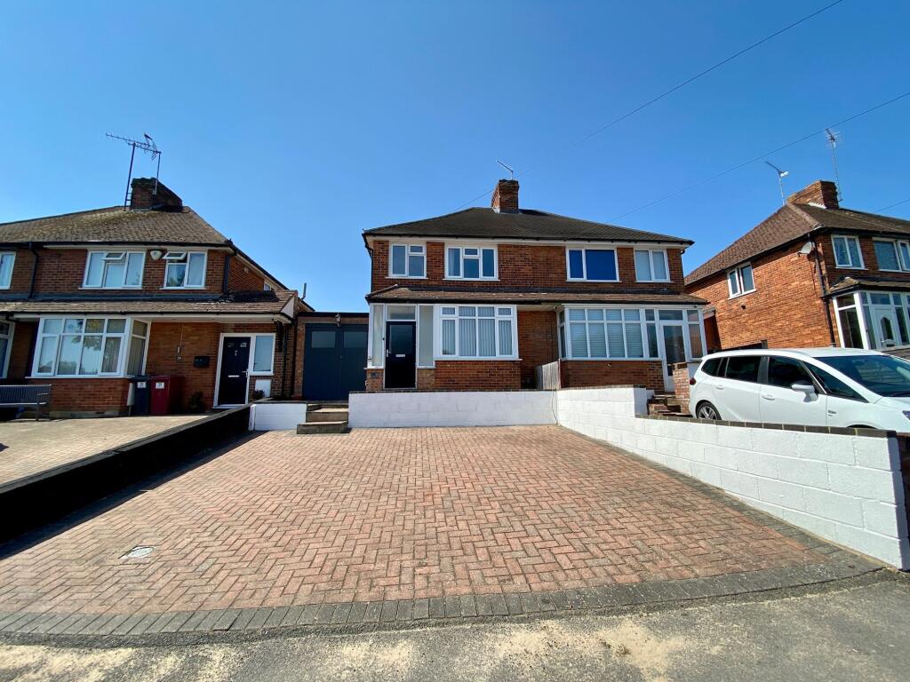 Main image of property: Grasmere Avenue, Tilehurst, RG30