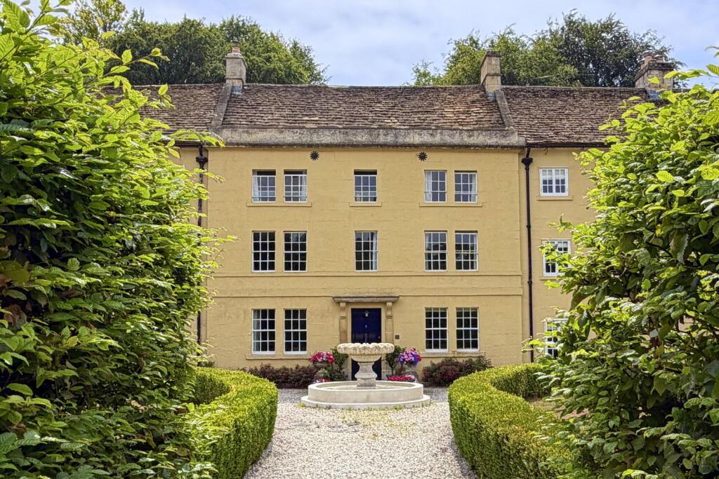 Main image of property: Avoncliff, Bradford-On-Avon