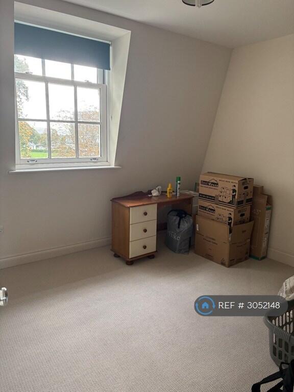 Apartment in Plymouth - More