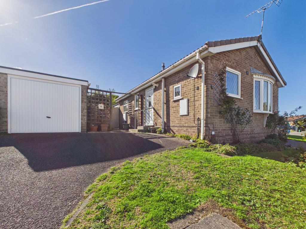 Main image of property: Calver Close, Oakwood