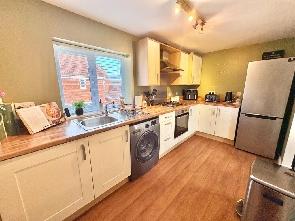Morgan Drive, Whitworth, Spennymoor photo 5