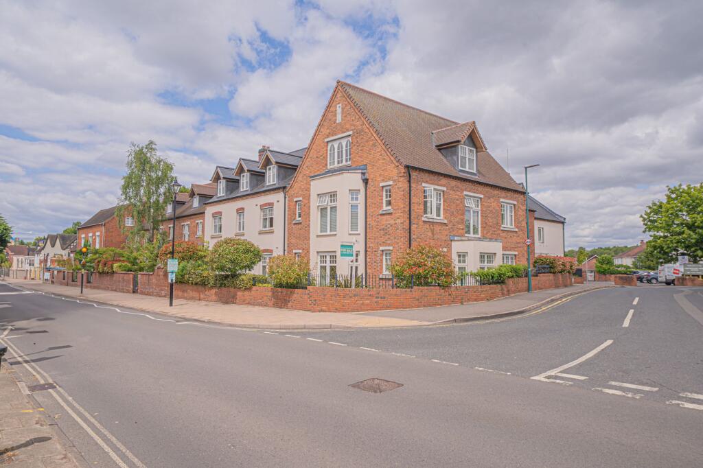 High Street, Knowle, B93 photo 2