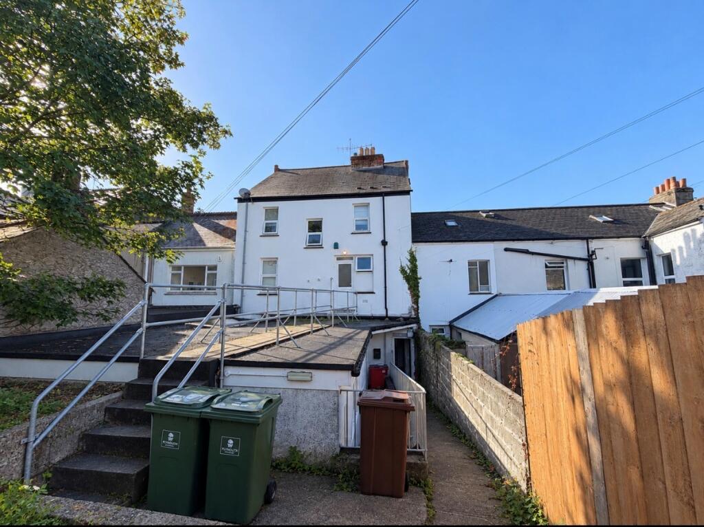 House in Plymouth - View 5