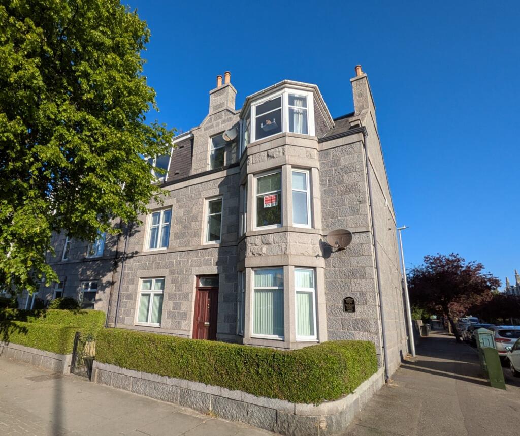 Balmoral Place, Aberdeen, AB10