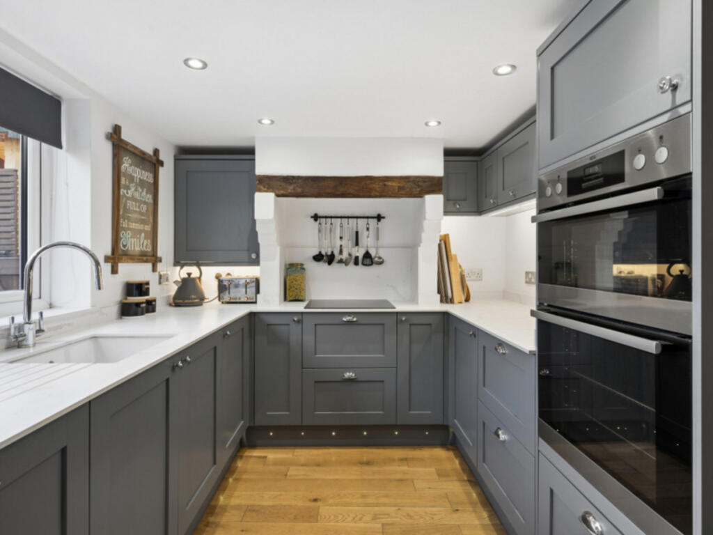 House in Hemel Hempstead, Great Missenden - More