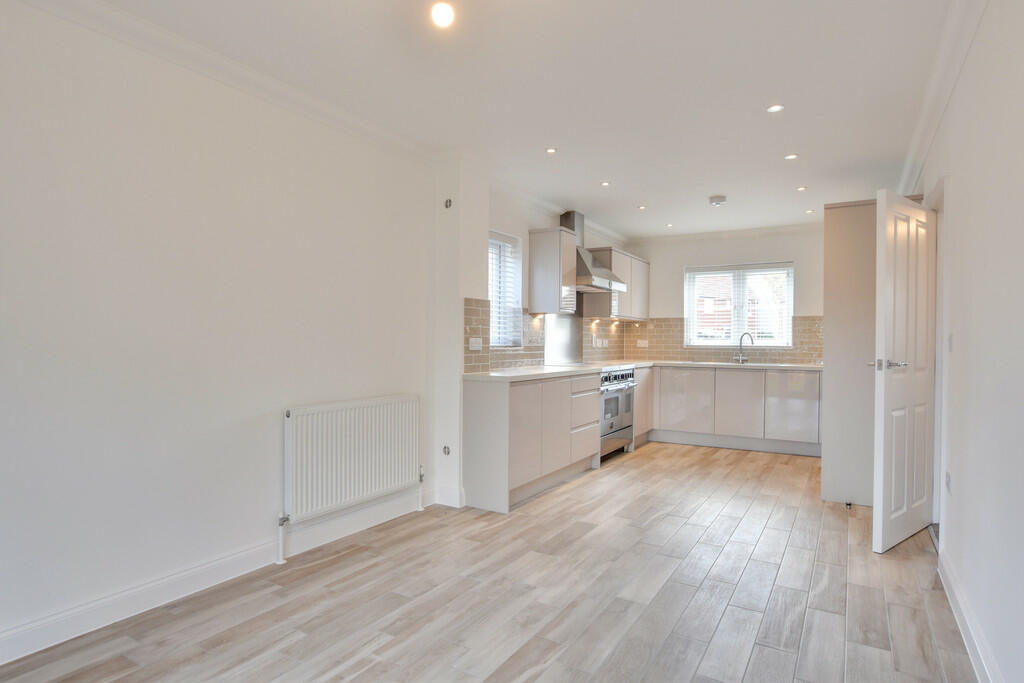 Woodlands Park, New Homes photo 4