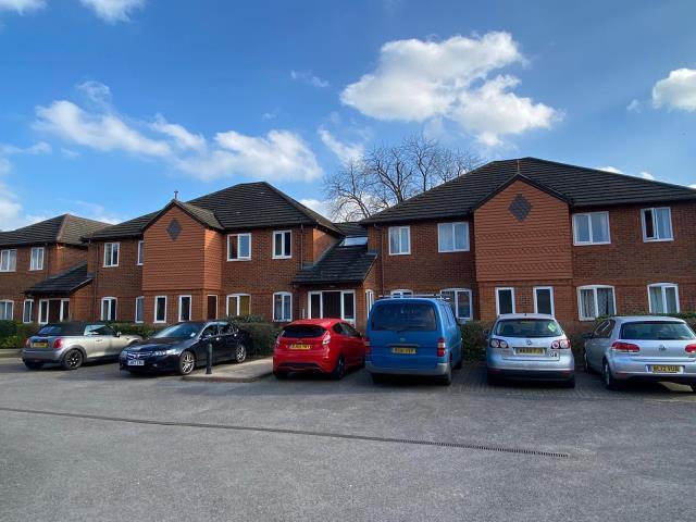 Main image of property: Parkhouse Lane, Reading, Berkshire, RG30