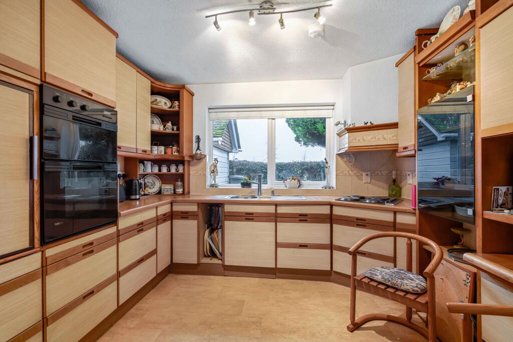 Little Frieth, Henley on Thames, Frieth, RG9 - View 6