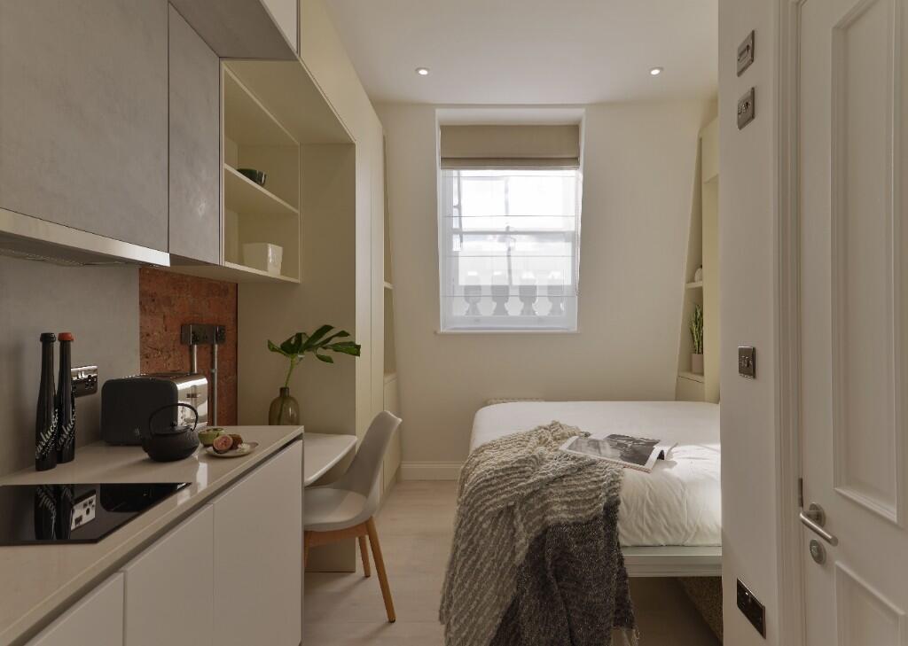 Studio flat for rent