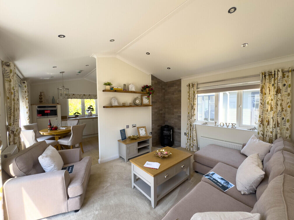 House in Bray, Windsor and Maidenhead - View 4