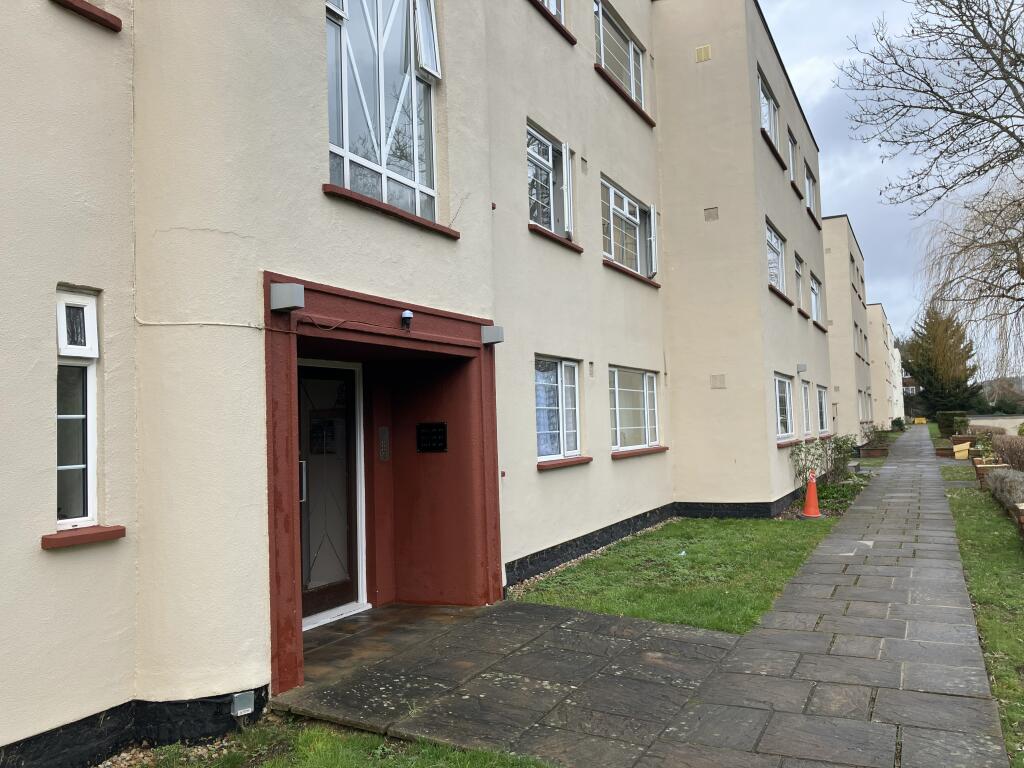 Main image of property: Brighton Road, CR8