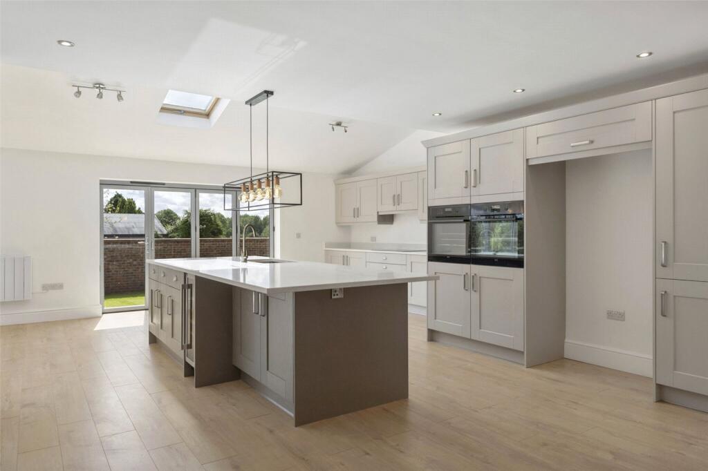 Townfield Lane, Farndon, Chester, Cheshire, CH3 photo 4