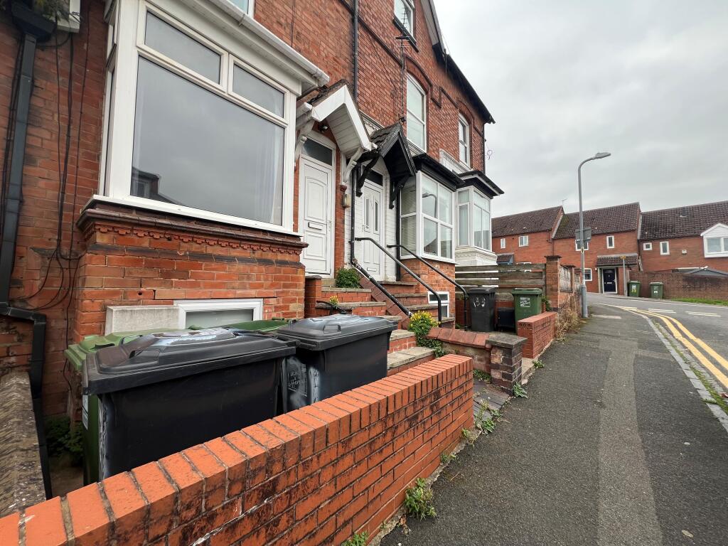 Main image of property: Oakly Road, Redditch