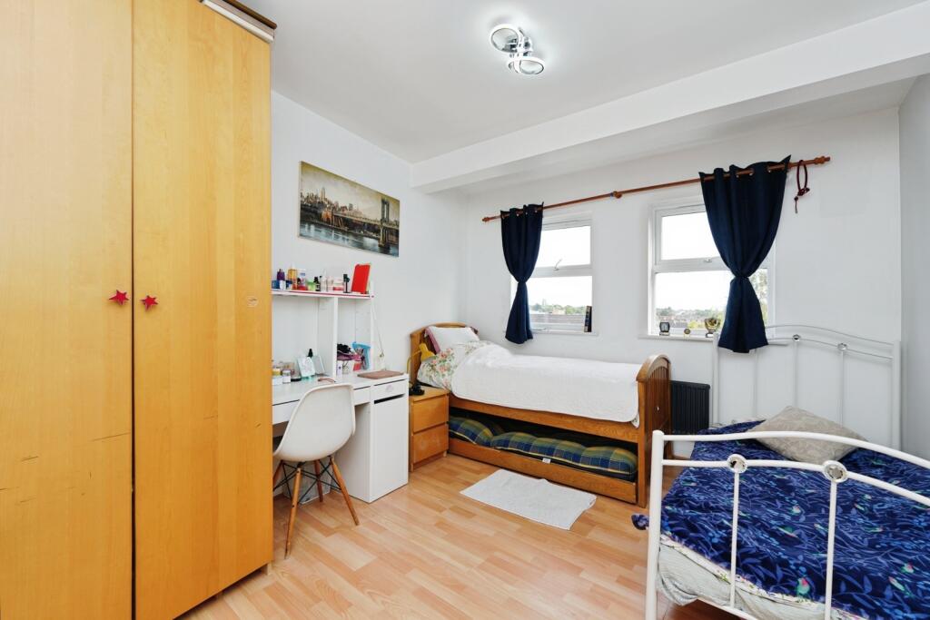 Apartment in London, Ladywell - View 5