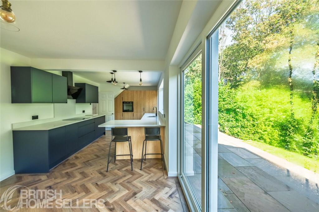 House in Stockport - View 4