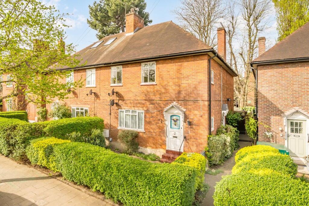 Main image of property: Dover House Road, Putney