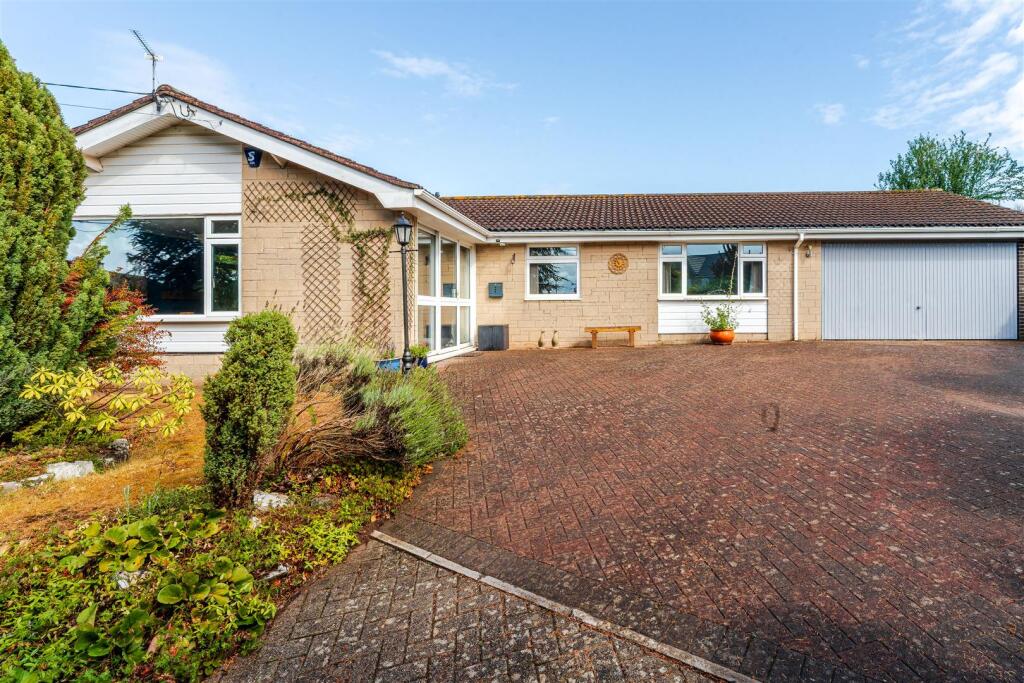 House in Congresbury, North Somerset