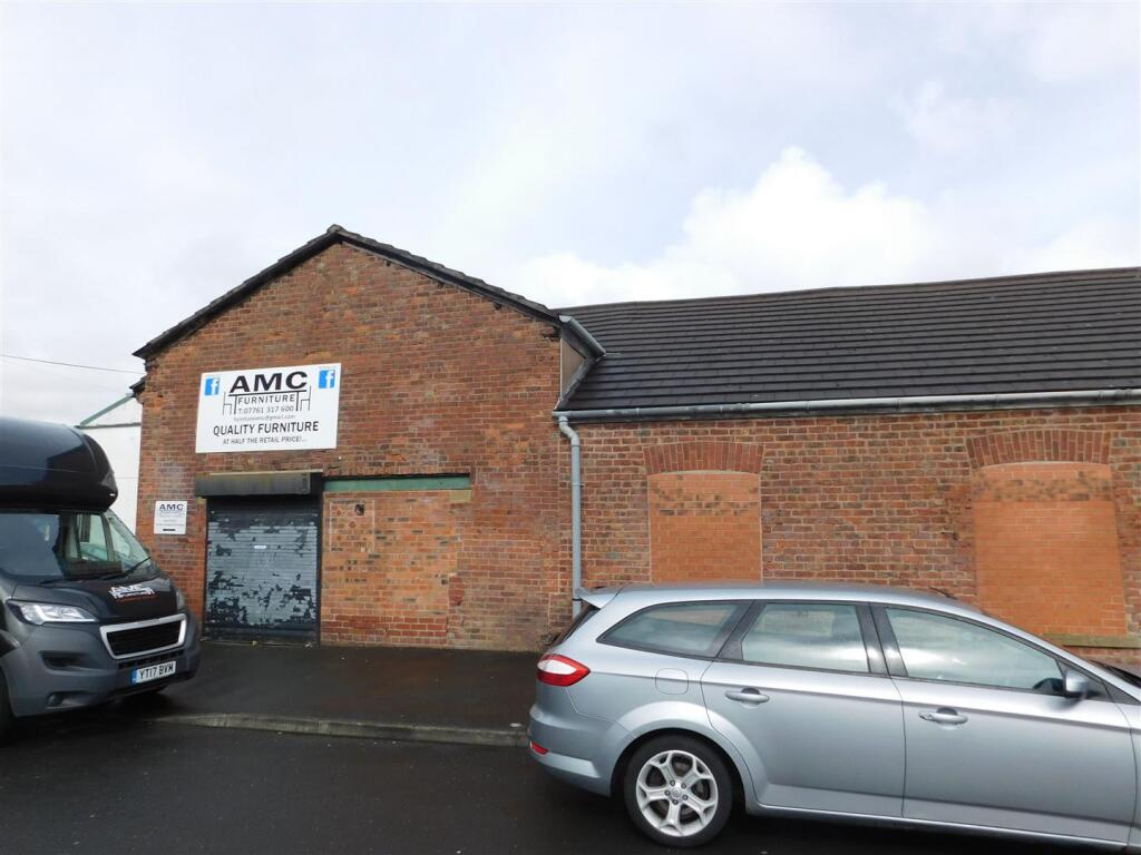 Main image of property: Commercial Unit, Phoenix Industrial Estate, Failsworth, Manchester