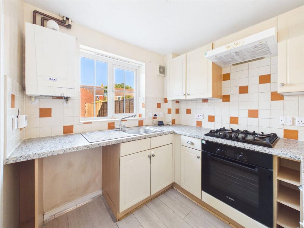 House in Weston-super-Mare, St Georges - View 4
