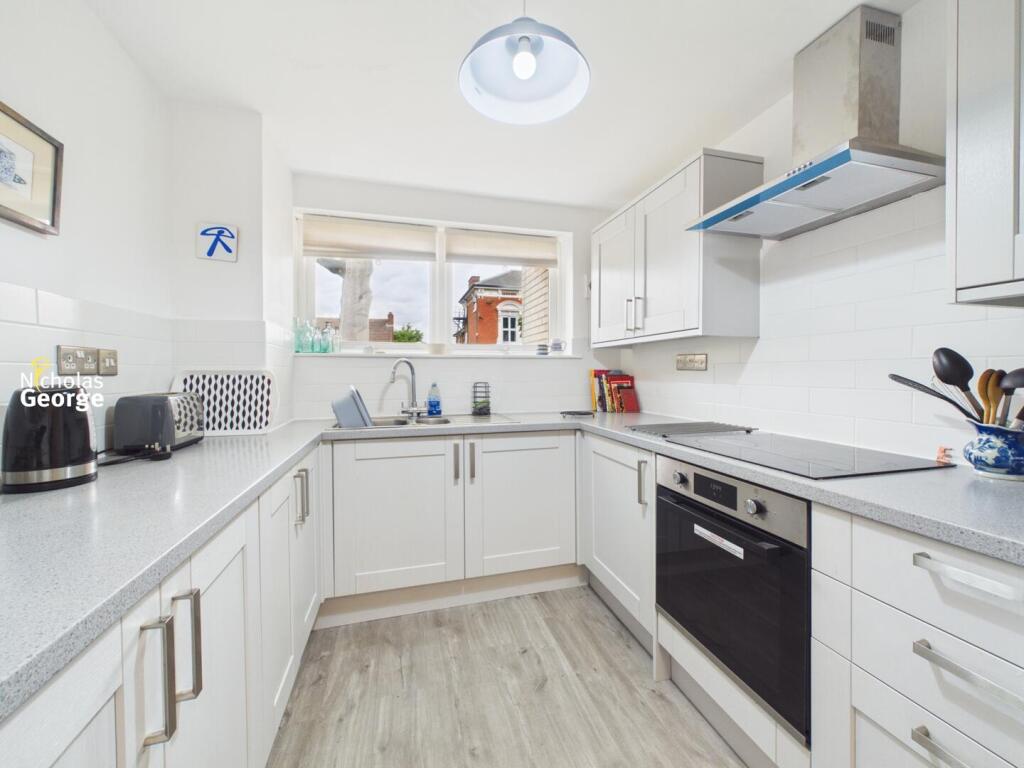 Apartment in Birmingham - More