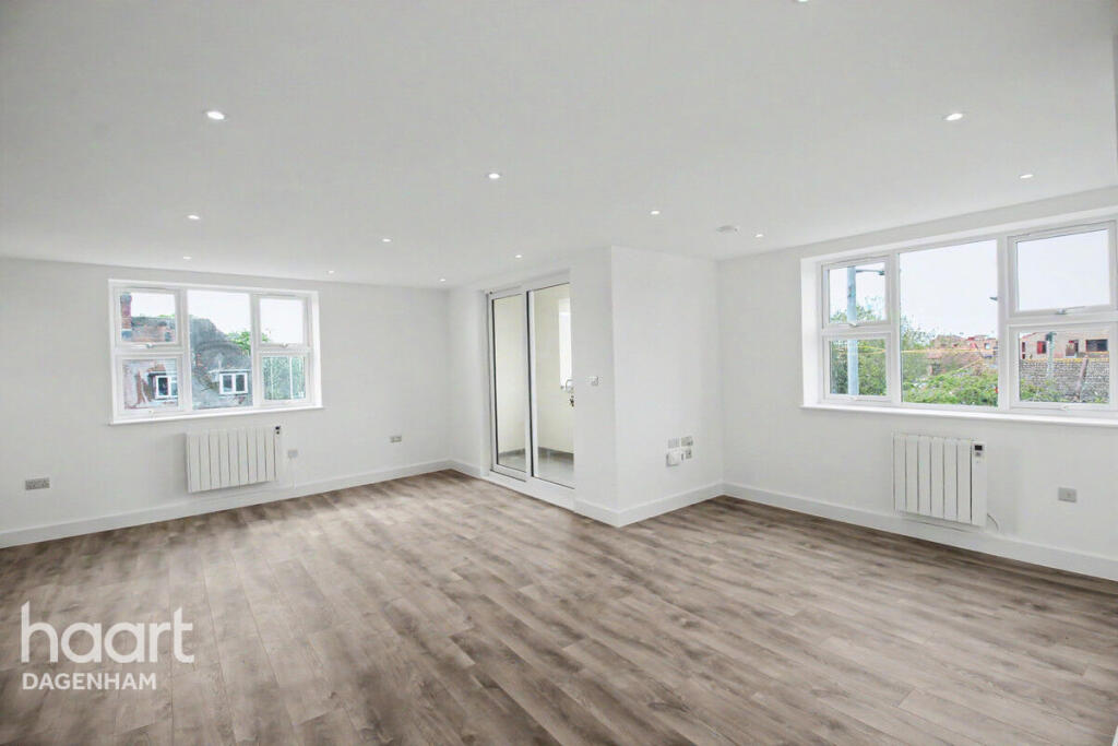 Main image of property: Gale Street, DAGENHAM