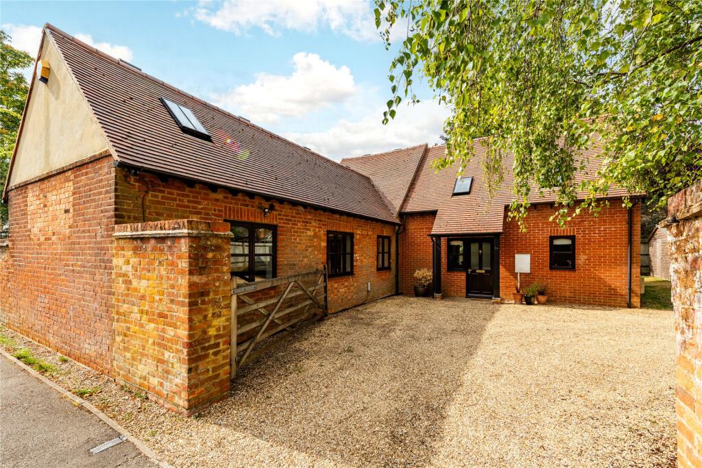 Main image of property: Lowndes Way, Winslow, Buckingham, Buckinghamshire, MK18