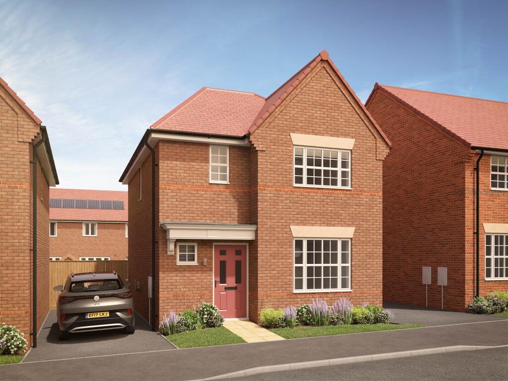 3-bed detached on Berewood, 
Waterlooville, 
PO7 3EL, £415,000