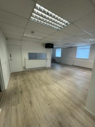 Unit 3 Office 2.jpg
