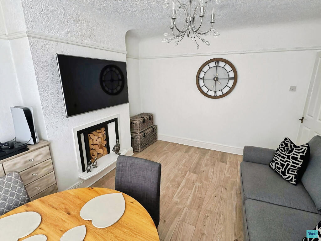 House in Sefton, Liverpool City Region - View 4