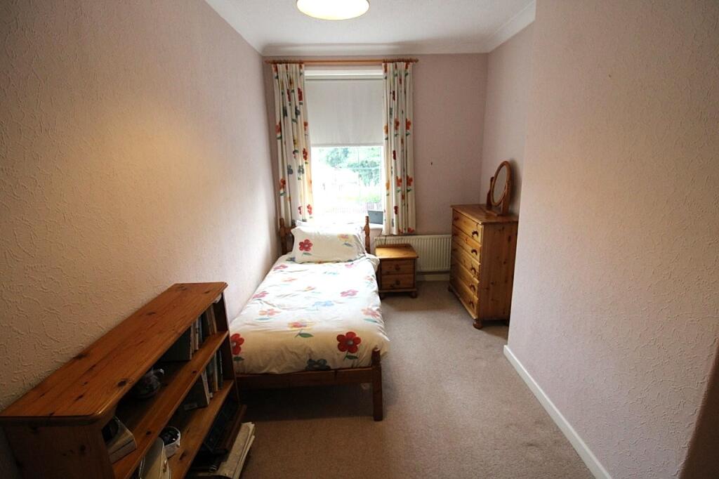 House in Barnsley, South Yorkshire - More