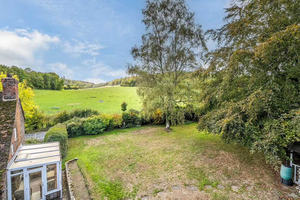 House in Sevenoaks, Shoreham - View 2