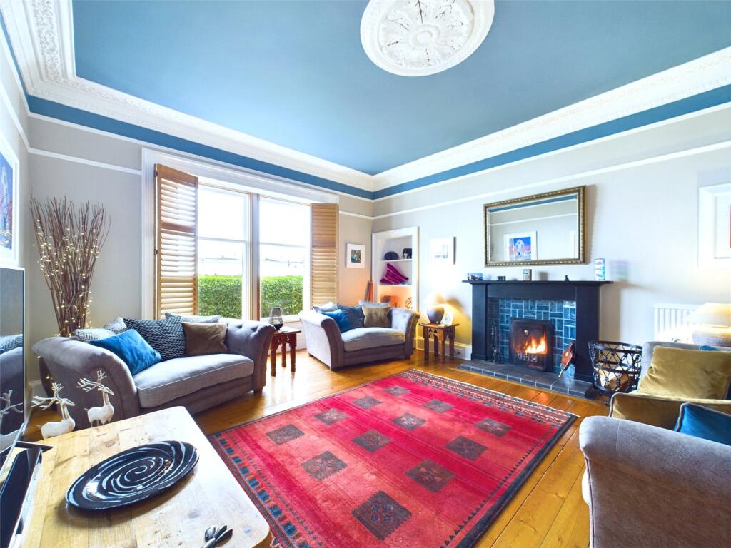 House in Edinburgh, Trinity - View 4