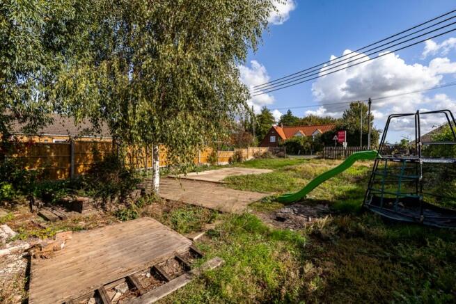 Plot Adjacent Puzzledene (North End)-9