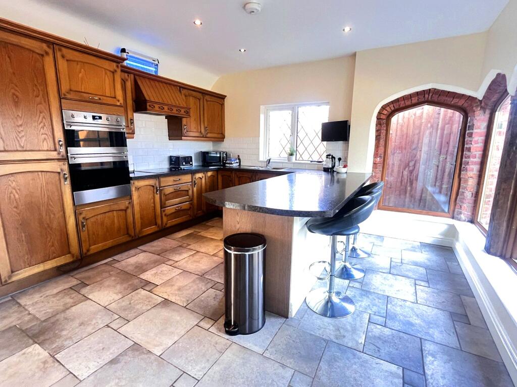 House in Shrewsbury, Alberbury with Cardeston - View 2