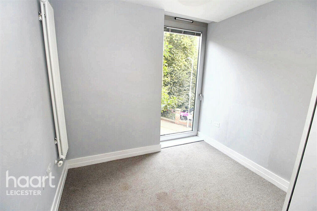 East Bond Street, Leicester photo 4