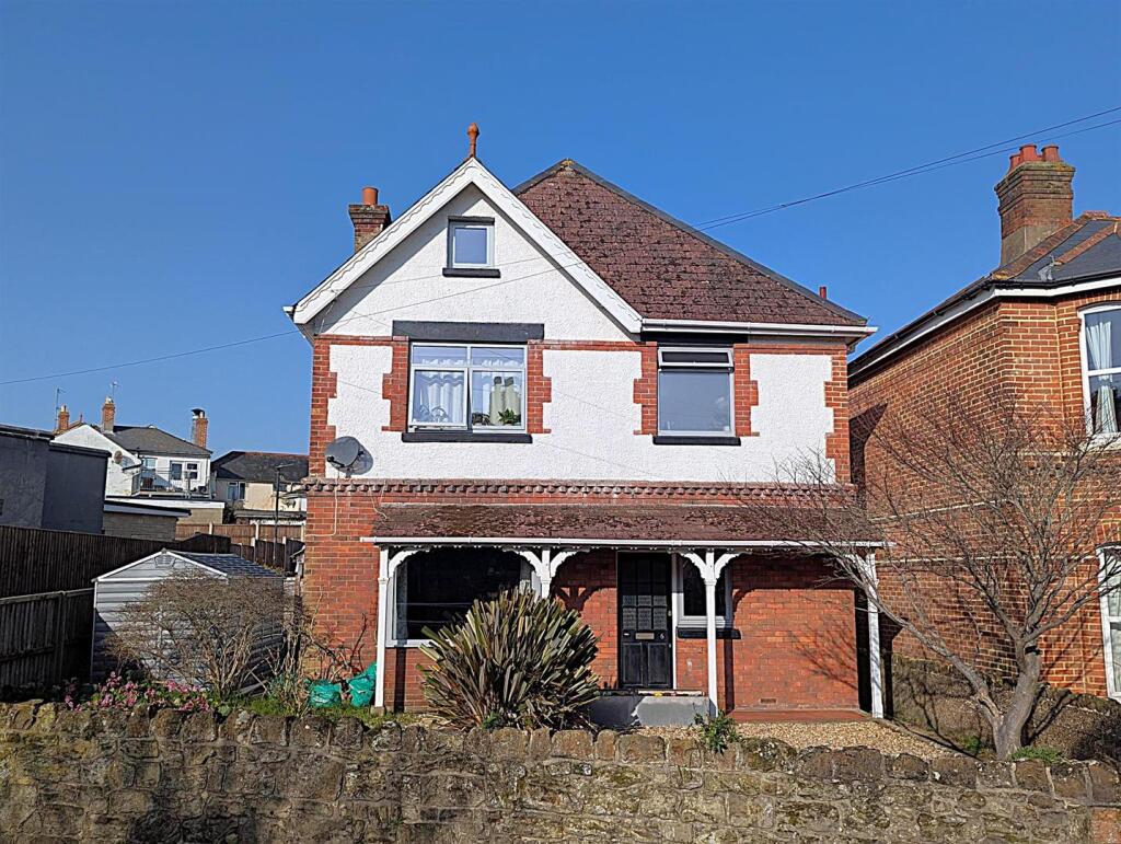Main image of property: North Road, Shanklin