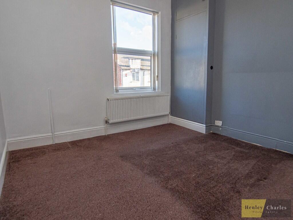 House in Birmingham, Handsworth - More