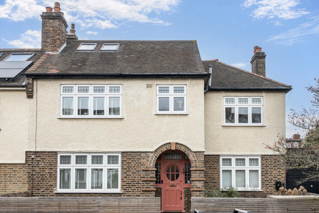 Main image of property: Glennie Road, West Norwood, London, SE27
